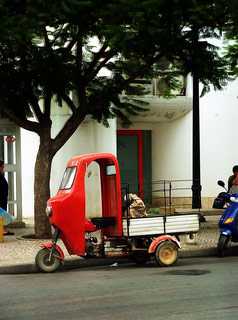 car-scooter-1.jpg